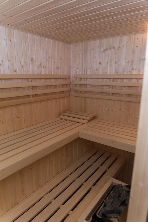 Apartamenty Nad Potoczkiem อุสทรอน ภายนอก รูปภาพ