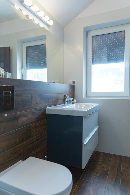 Apartamenty Nad Potoczkiem อุสทรอน ภายนอก รูปภาพ